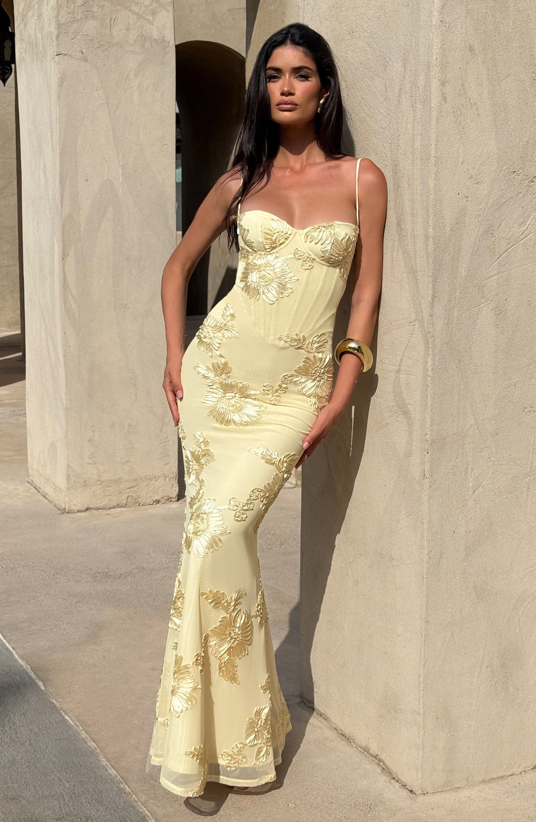 Abito Lungo Giallo a Sirena