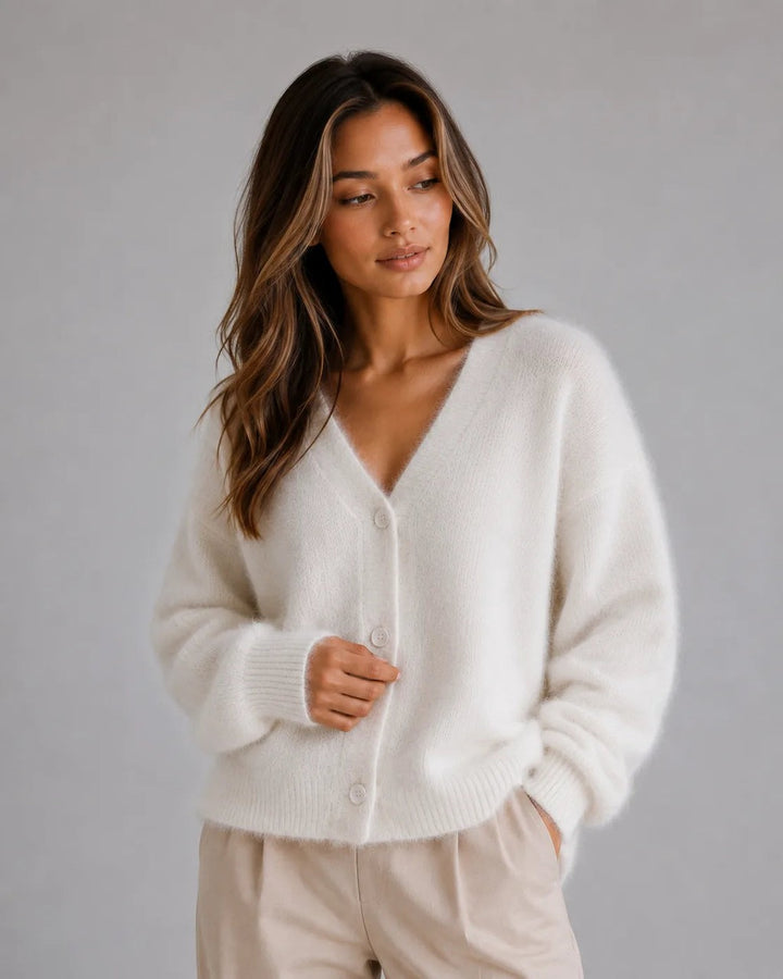 Cardigan Soffice con Bottoni