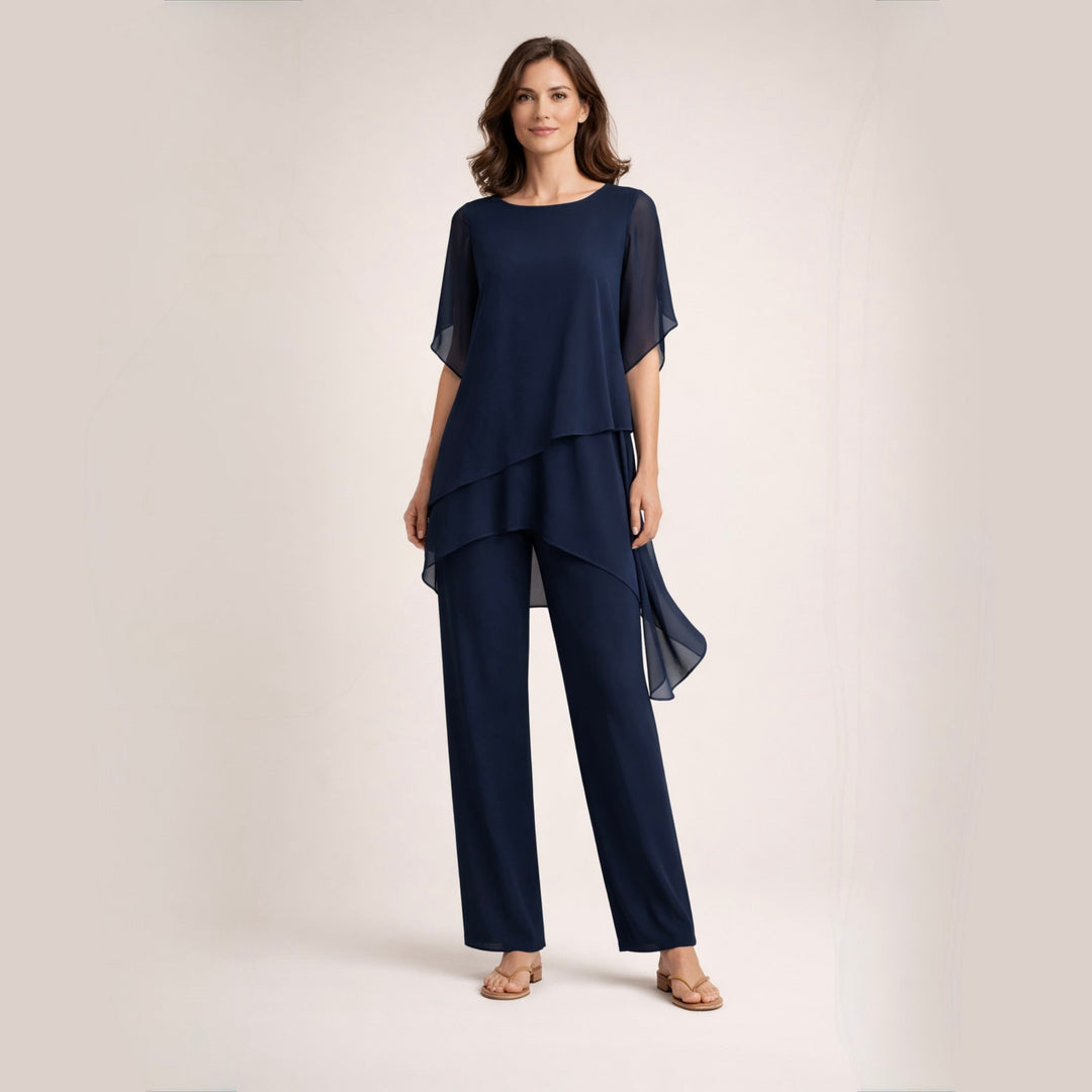 Completo con Blusa a Veli Sovrapposti