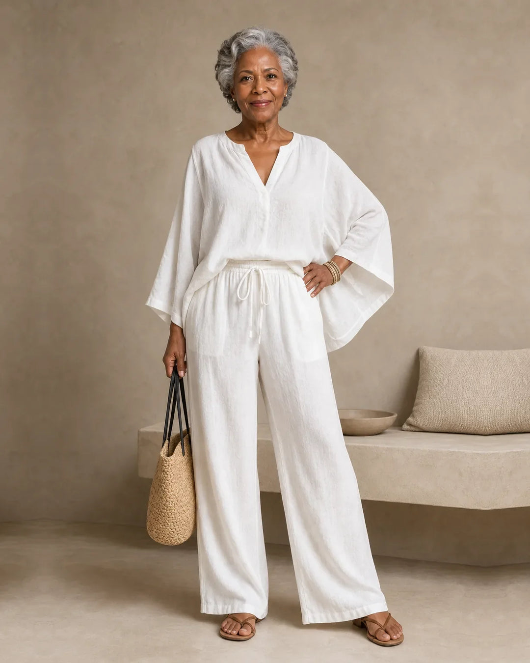Completo Pantalone con Scollo a V